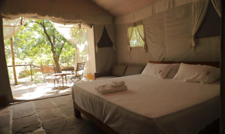 SAFARI COTTAGE WITH JACCUZI