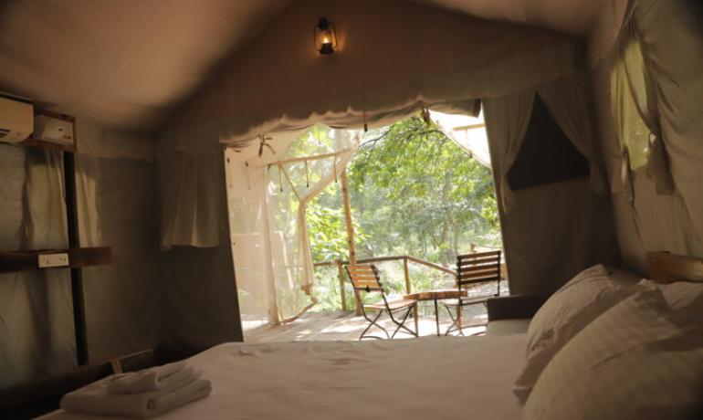 SAFARI COTTAGE WITH JACCUZI