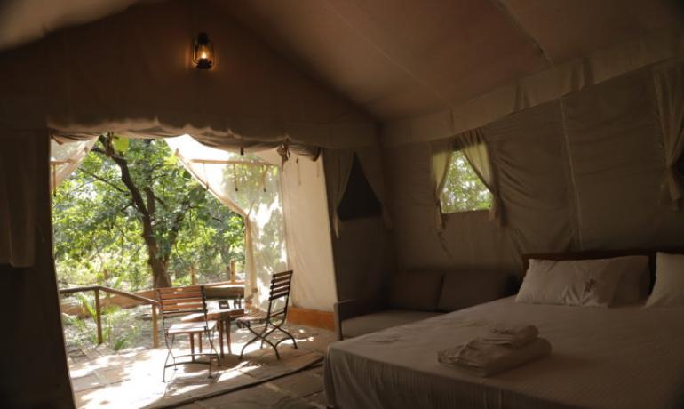 SAFARI COTTAGE WITH JACCUZI