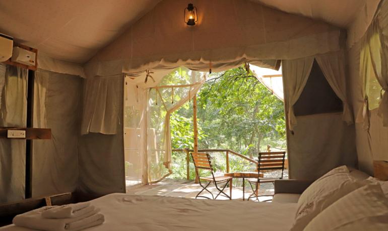 SAFARI COTTAGE WITH JACCUZI